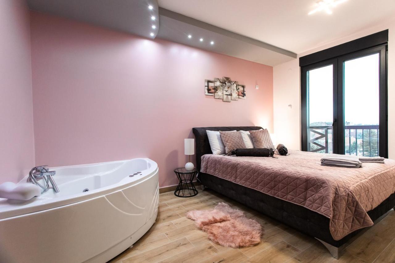 Room Jacuzzi “Athena” Subotica Zewnętrze zdjęcie