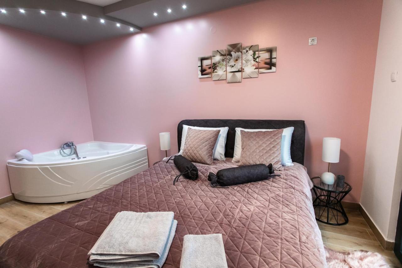 Room Jacuzzi “Athena” Subotica Zewnętrze zdjęcie